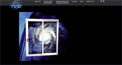 Desktop Screenshot of luxuryglassdoors.com
